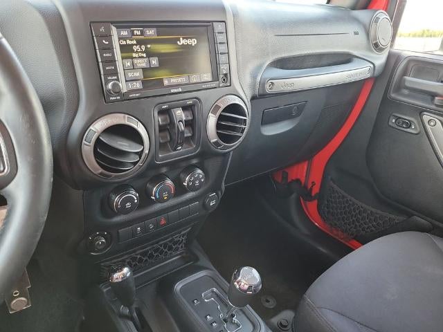 2015 Jeep Wrangler Unlimited 4WD 4dr Sport