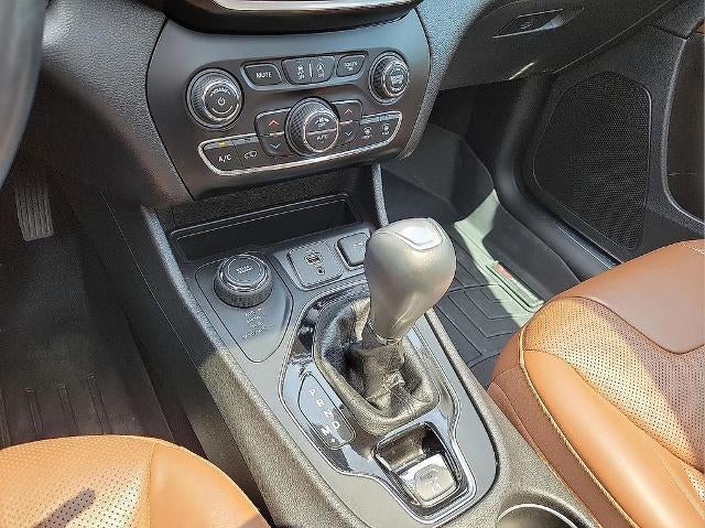 2019 Jeep Cherokee Overland 4x4