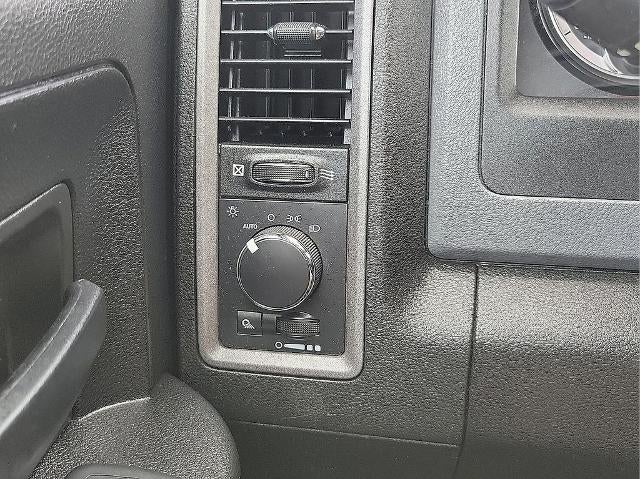 2020 RAM 1500 Classic Tradesman 4x2 Quad Cab 6'4" Box