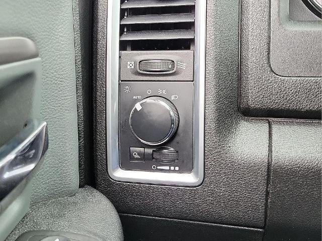 2024 RAM 1500 Classic SLT 4x4 Quad Cab 6'4" Box