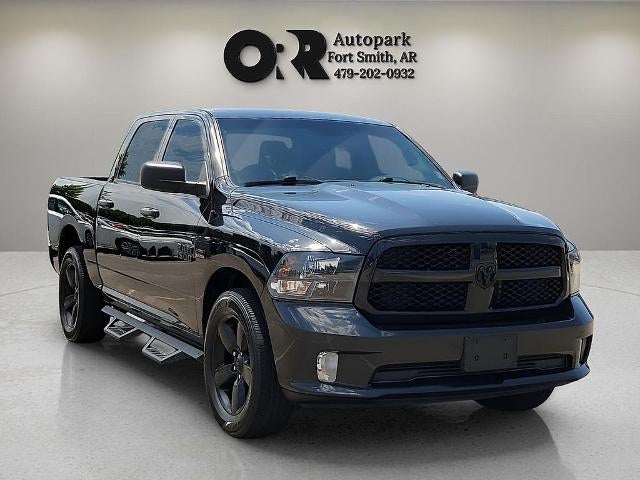 2018 RAM 1500 Express Crew Cab 4x4 5'7's photo
