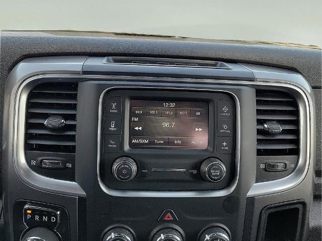 2024 RAM 1500 Classic Warlock 4x4 Crew Cab 5'7" Box