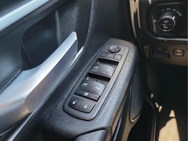 2023 RAM 1500 Big Horn 4x4 Crew Cab 5'7" Box