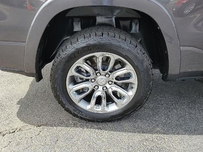 2021 RAM 1500 Laramie 4x4 Crew Cab 5'7" Box