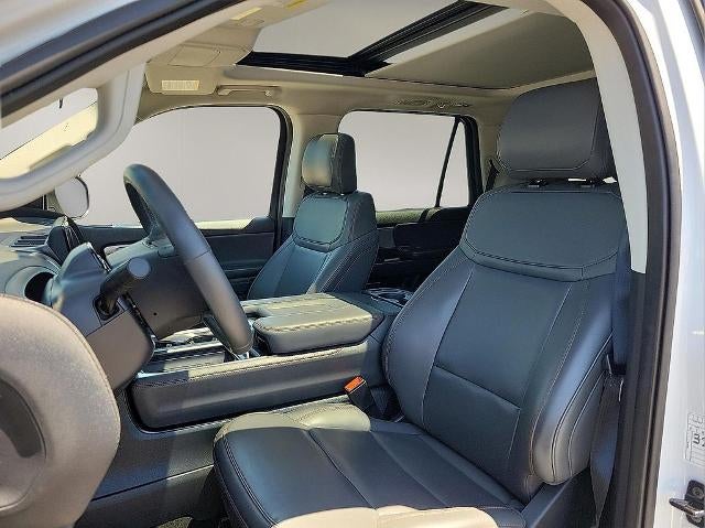 2025 Ford Expedition Active 4x4