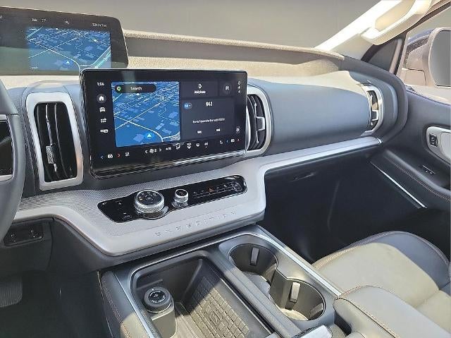 2025 Ford Expedition Active 4x4