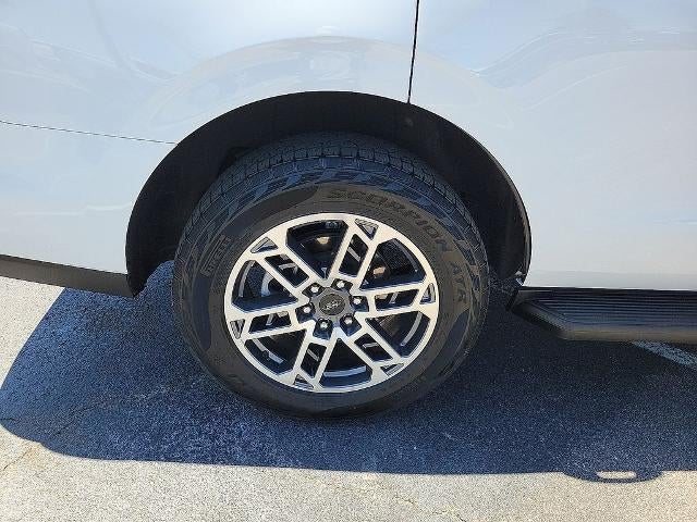 2025 Ford Expedition Active 4x4