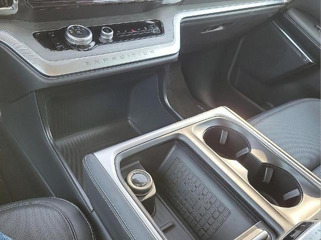 2025 Ford Expedition Platinum 4x4