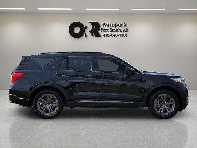 2023 Ford Explorer XLT RWD
