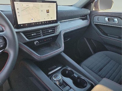 2025 Ford Explorer ST-Line 4WD