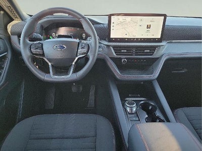 2025 Ford Explorer ST-Line 4WD