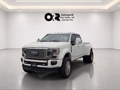 2022 Ford Super Duty F-450 DRW Platinum 4WD Crew Cab 8' Box