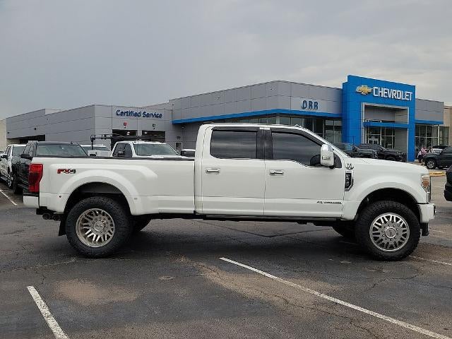 2022 Ford Super Duty F-450 DRW Platinum 4WD Crew Cab 8' Box