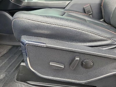 2022 Ford F-150 LARIAT 4WD SuperCrew 5.5' Box