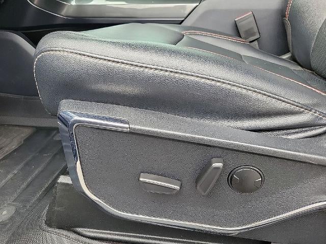 2022 Ford F-150 LARIAT 4WD SuperCrew 5.5' Box