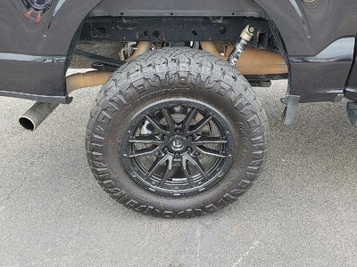 2022 Ford F-150 LARIAT 4WD SuperCrew 5.5' Box