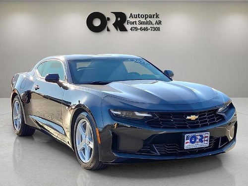 2023 Chevrolet Camaro 2dr Coupe 1LT
