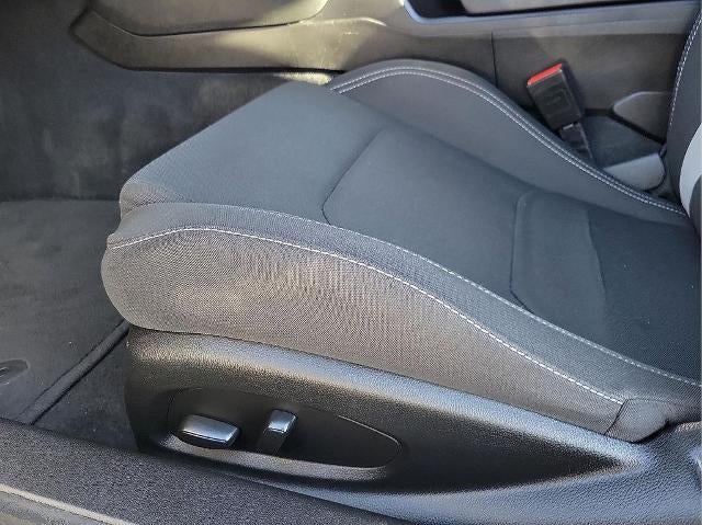 2023 Chevrolet Camaro 2dr Coupe 1LT