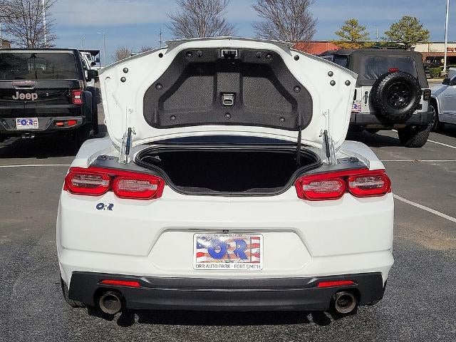 2023 Chevrolet Camaro 2dr Coupe 1LT