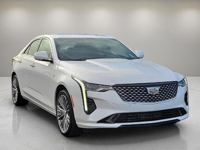 2023 Cadillac CT4 4dr Sdn Premium Luxury