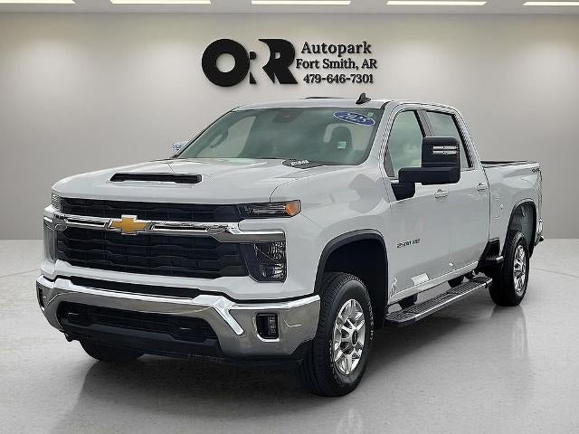 2025 Chevrolet Silverado 2500 HD Crew Cab Standard Box 4-Wheel Drive LT