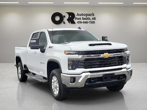 2024 Chevrolet Silverado 2500 HD Crew Cab Standard Box 4-Wheel Drive LT