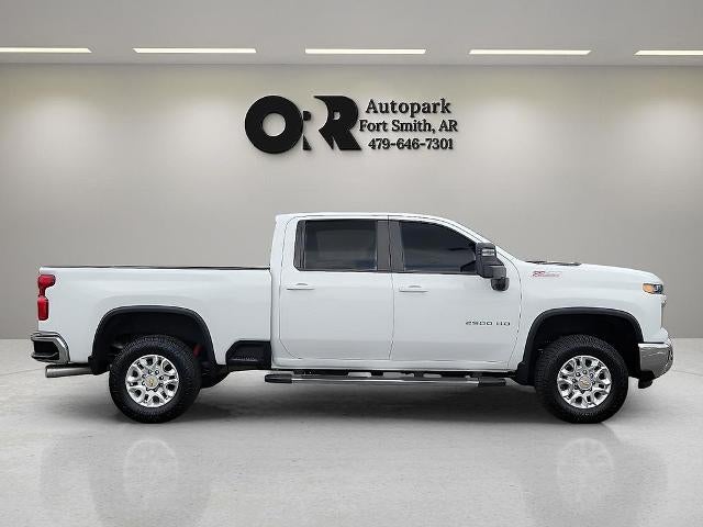 2024 Chevrolet Silverado 2500 HD Crew Cab Standard Box 4-Wheel Drive LT