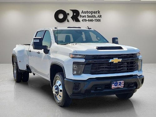 2025 Chevrolet Silverado 3500 HD Crew Cab Long Box 2-Wheel Drive Work Truck