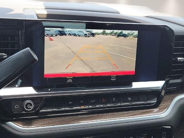 2022 Chevrolet Silverado 1500 Crew Cab Short Box 2-Wheel Drive LT