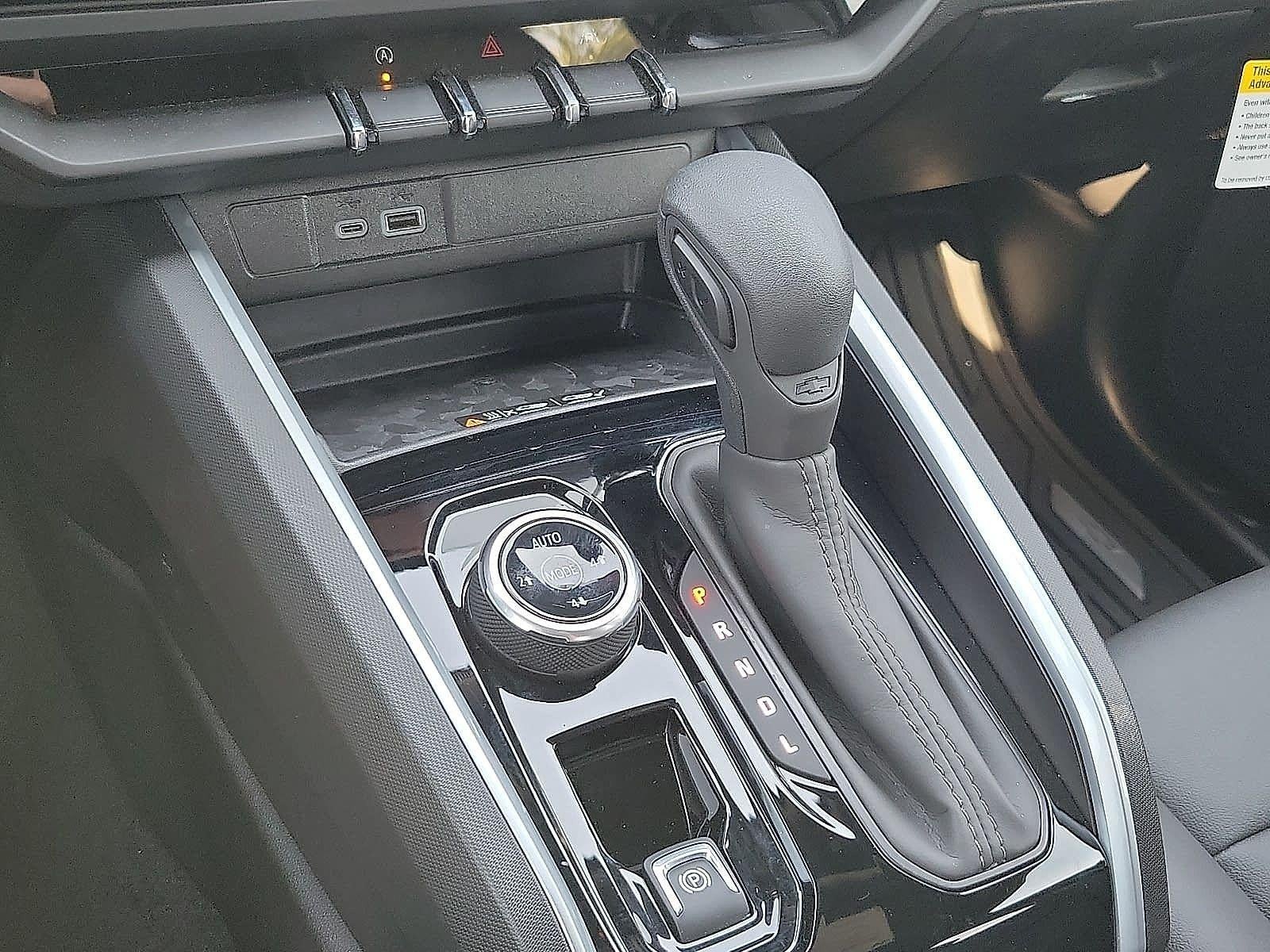 2026 Chevrolet Colorado Crew Cab Short Box 4-Wheel Drive Trail Boss