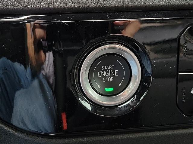 2024 Chevrolet Silverado 1500 Double Cab Standard Box 4-Wheel Drive LT 2FL