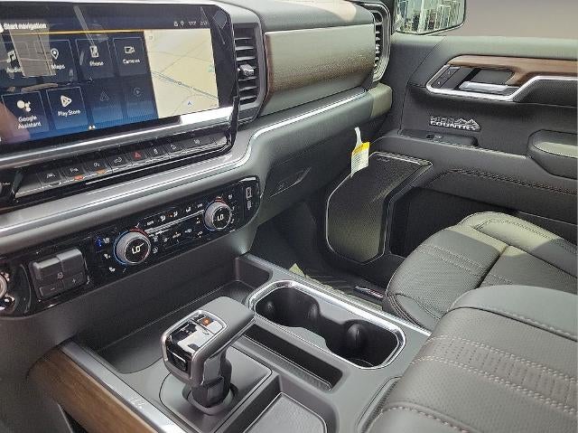 2024 Chevrolet Silverado 1500 Crew Cab Short Box 4-Wheel Drive High Country