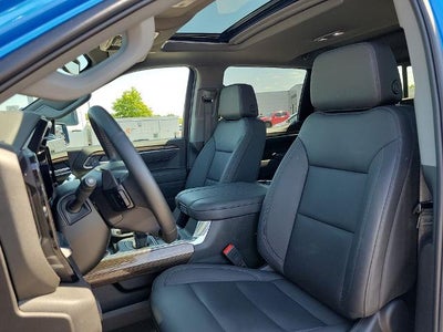 2025 Chevrolet Silverado 1500 Crew Cab Short Box 4-Wheel Drive RST