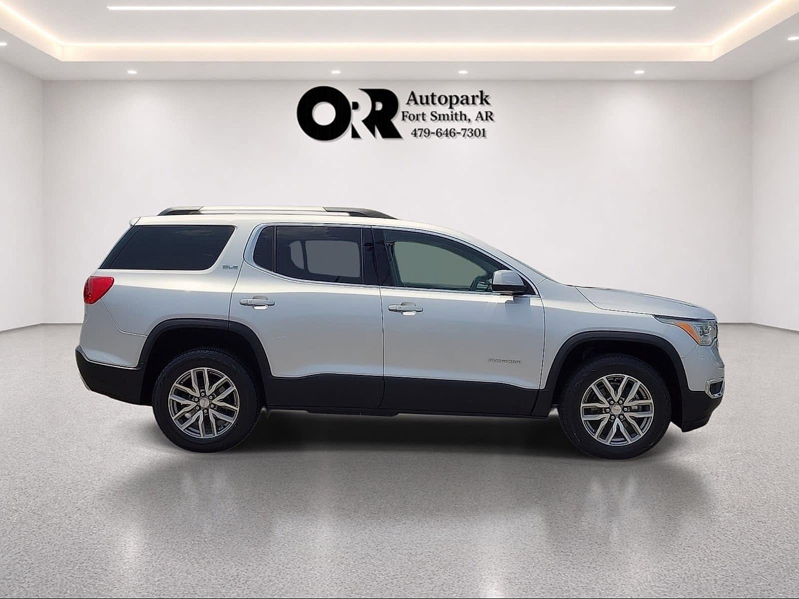 2017 GMC Acadia AWD SLE-2