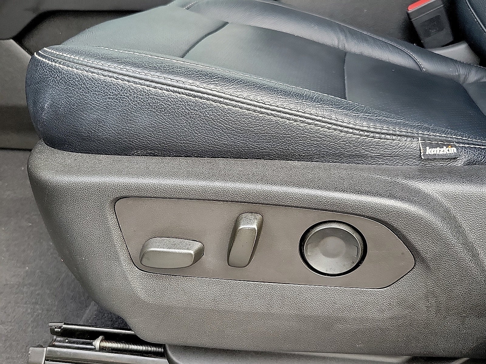 2022 GMC Yukon 4WD 4dr SLE
