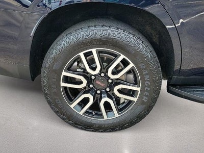 2024 GMC Yukon 4WD 4dr AT4