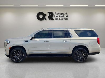 2022 GMC Yukon XL 4WD 4dr SLT