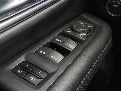 2021 GMC Yukon XL 4WD 4dr SLT