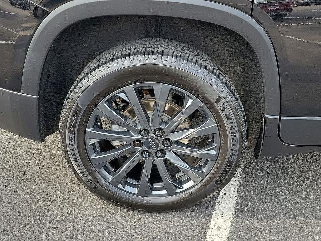 2022 Chevrolet Traverse FWD 2LT