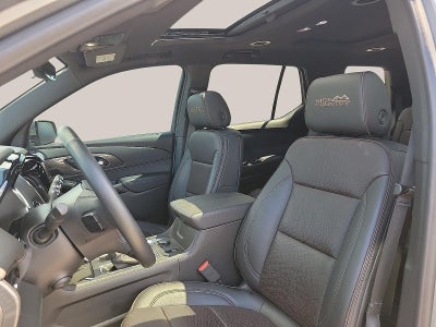 2023 Chevrolet Traverse FWD 2LZ