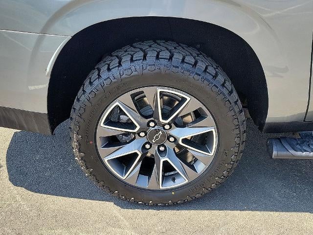 2024 Chevrolet Suburban 4WD Z71