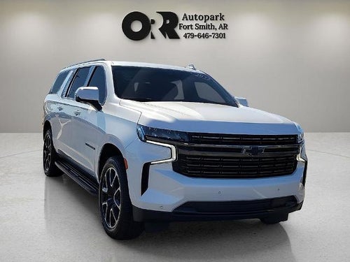 2022 Chevrolet Suburban 4WD RST