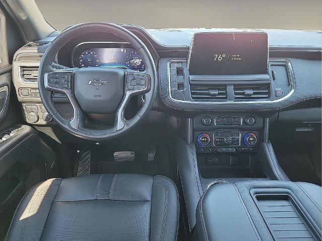 2022 Chevrolet Suburban 4WD RST