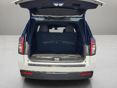 2022 Chevrolet Suburban 4WD RST