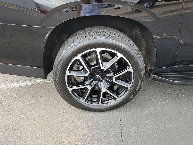 2023 Chevrolet Suburban 4WD RST