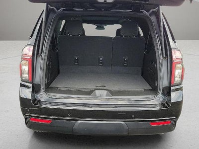 2023 Chevrolet Suburban 4WD RST