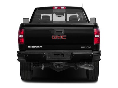 2018 GMC Sierra 2500 HD Crew Cab Standard Box 4-Wheel Drive Denali