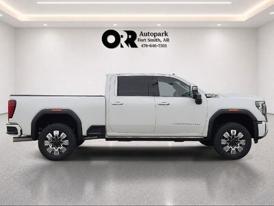 2024 GMC Sierra 2500 HD Crew Cab Standard Box 4-Wheel Drive Denali
