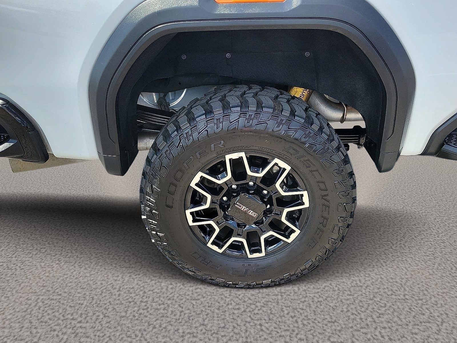 2024 GMC Sierra 2500 HD Crew Cab Standard Box 4-Wheel Drive AT4X