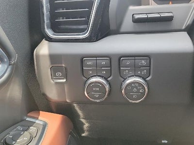 2026 GMC Sierra 2500 HD Crew Cab Standard Box 4-Wheel Drive Denali Ultimate